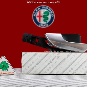 دستگیره در داخل آلفارومئو جولیتا